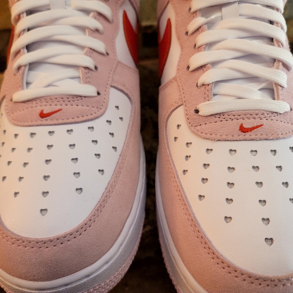 Nike Air Force 1 '07' -LOVE LETTER- Size:10.5 - Picture 10 of 15